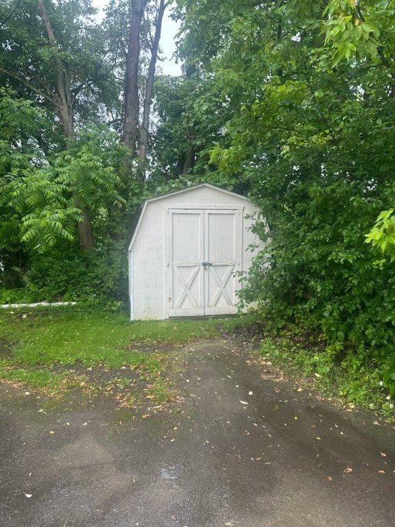90 Luthersburg Rockton Rd