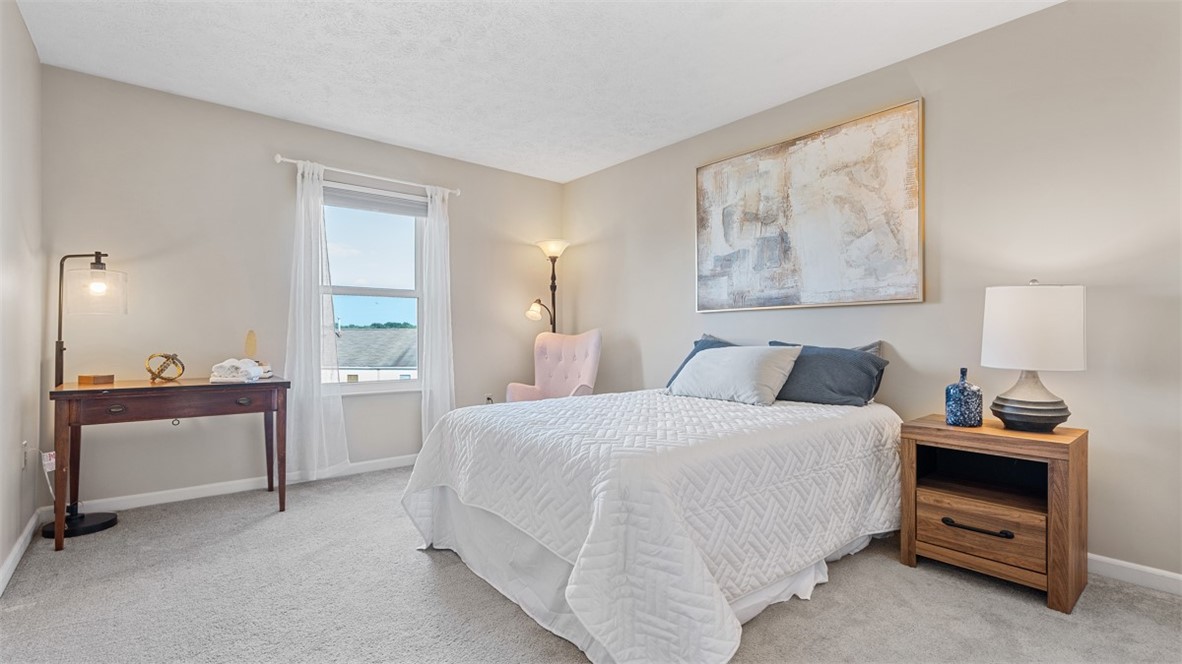 811 Sunset Cir 811
