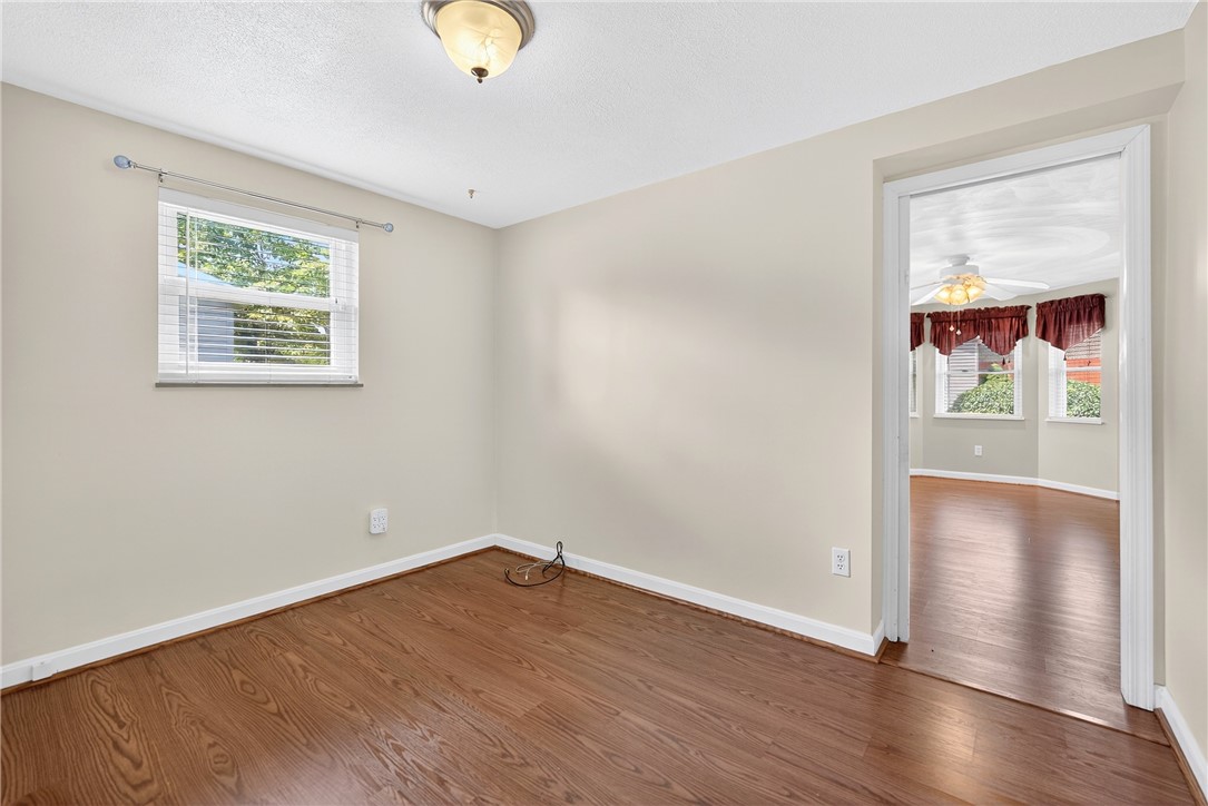 228 Mcmasters Dr