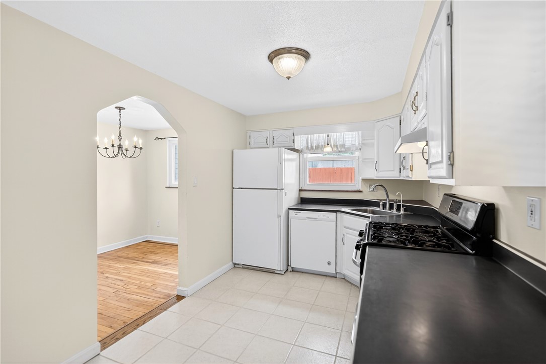 228 Mcmasters Dr