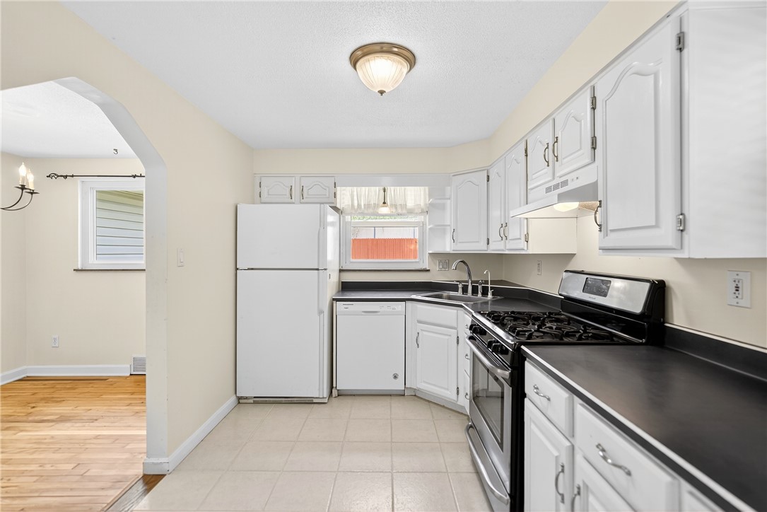 228 Mcmasters Dr