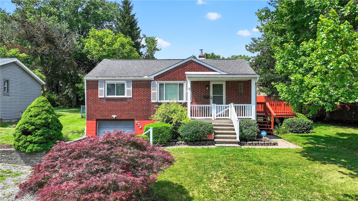 228 Mcmasters Dr