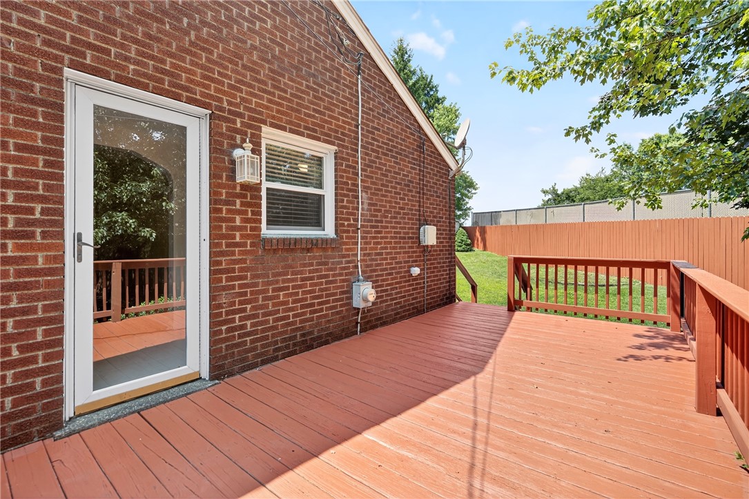 228 Mcmasters Dr