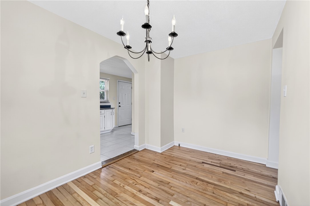 228 Mcmasters Dr