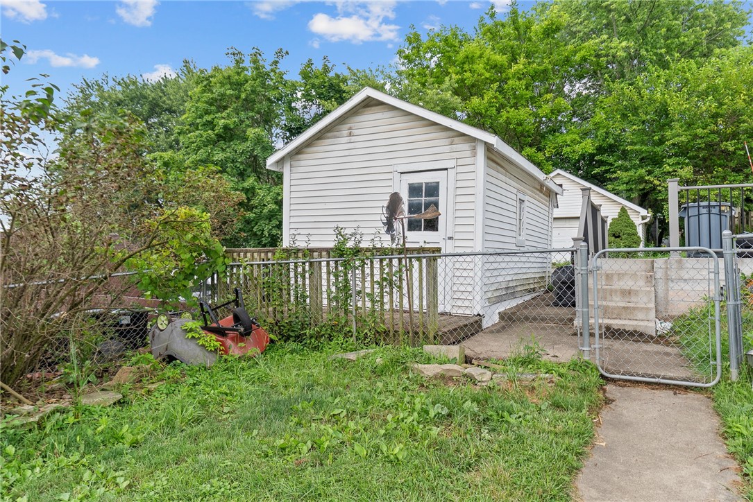 413 Burton Ave