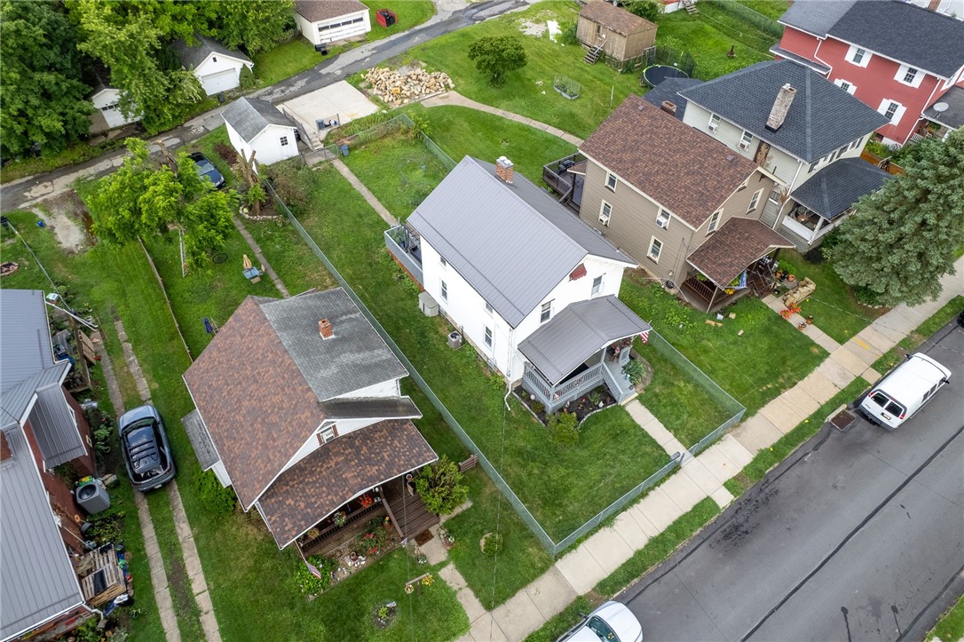 413 Burton Ave