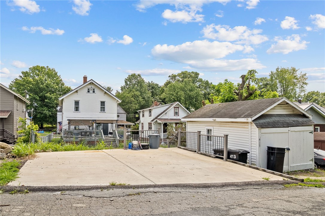 413 Burton Ave