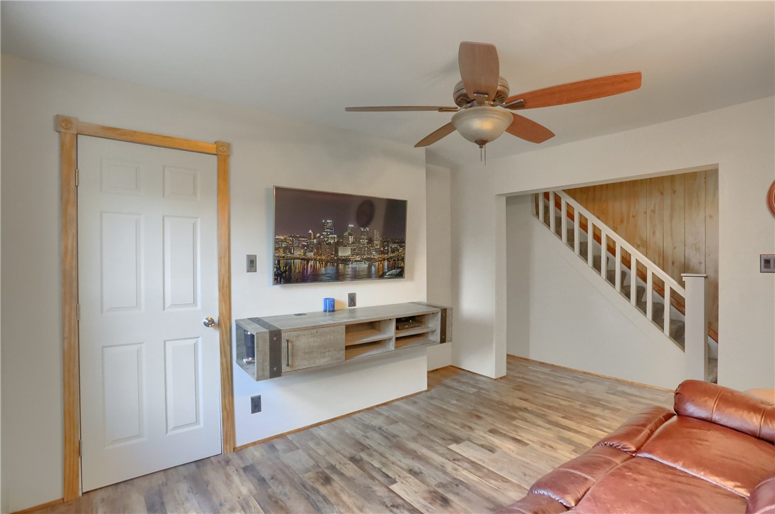736 Penn Ave