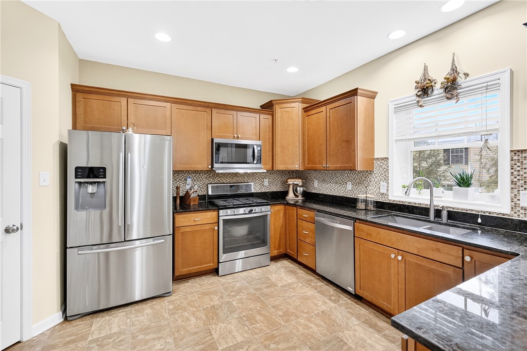 3096 Raintree Dr