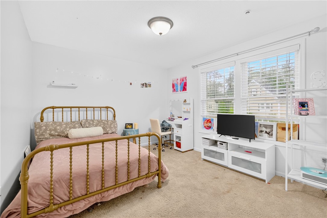 3096 Raintree Dr