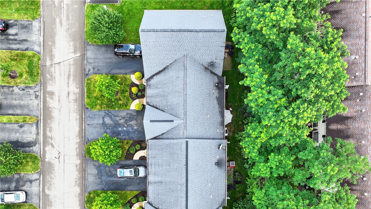 3096 Raintree Dr