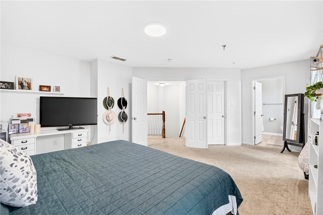 3096 Raintree Dr