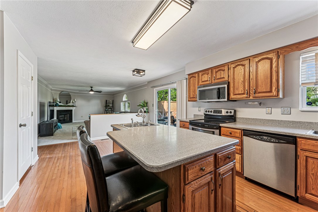 104 Stratford Ct