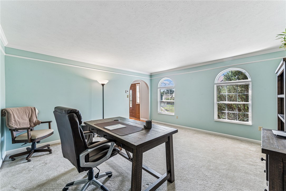 104 Stratford Ct
