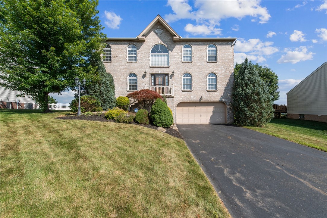 104 Stratford Ct
