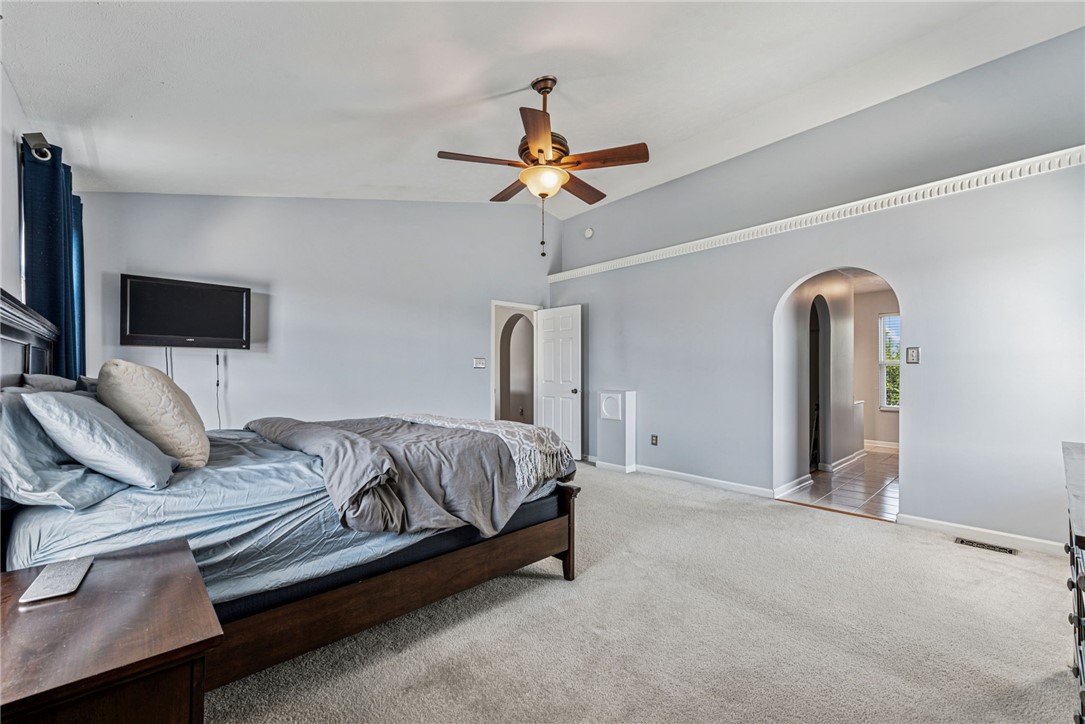 104 Stratford Ct