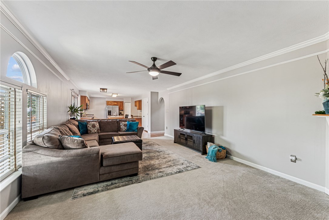 104 Stratford Ct