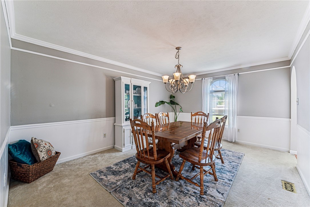 104 Stratford Ct
