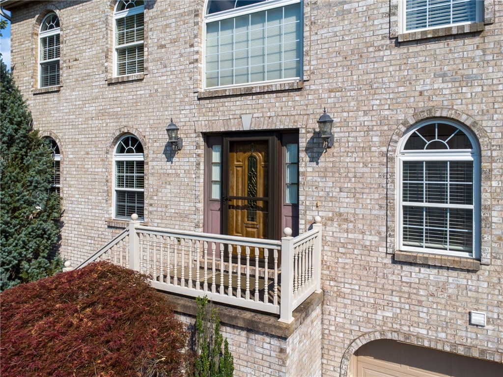 104 Stratford Ct