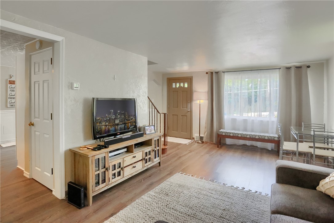 1236 Mifflin Rd