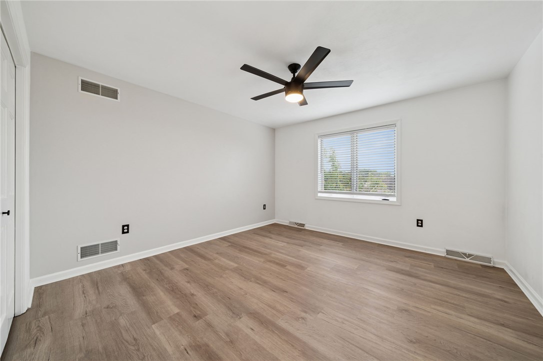 937 Giovanni Ln