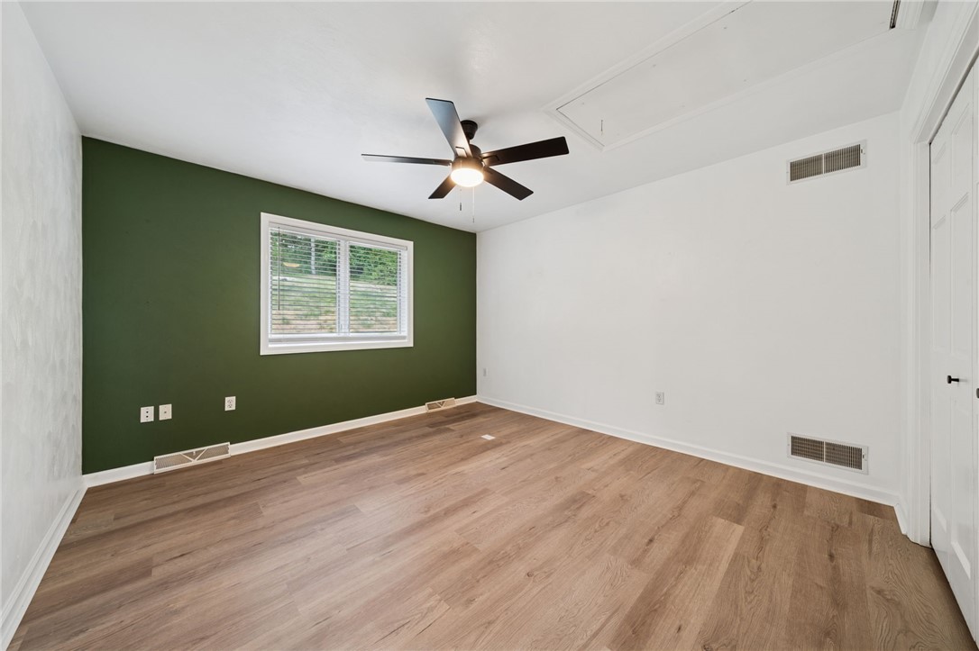 937 Giovanni Ln