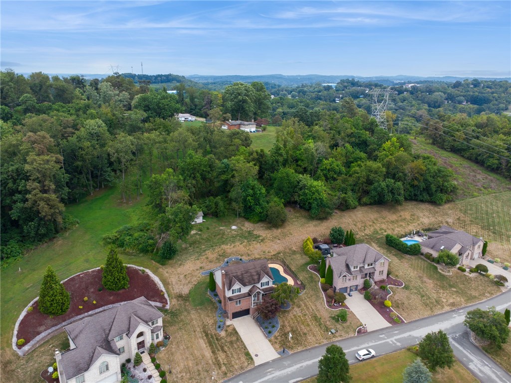 937 Giovanni Ln