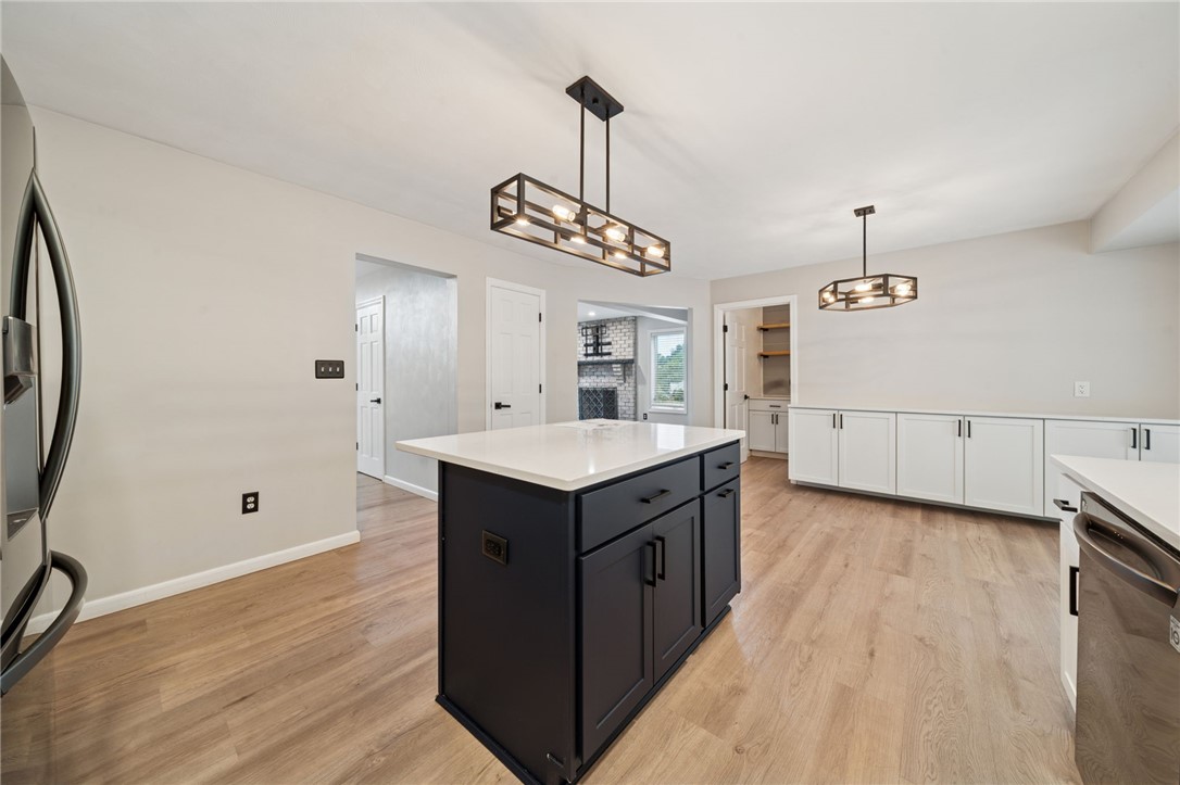 937 Giovanni Ln