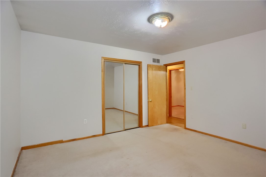 3460 Nearwood Dr