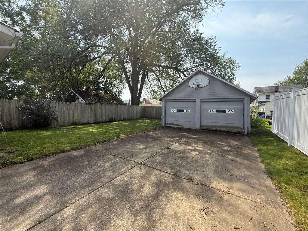 414 E Edgewood Ave