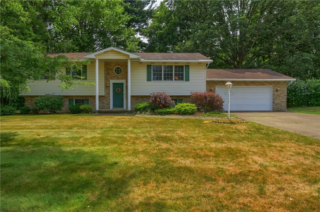 13 W Hazelcroft Ave