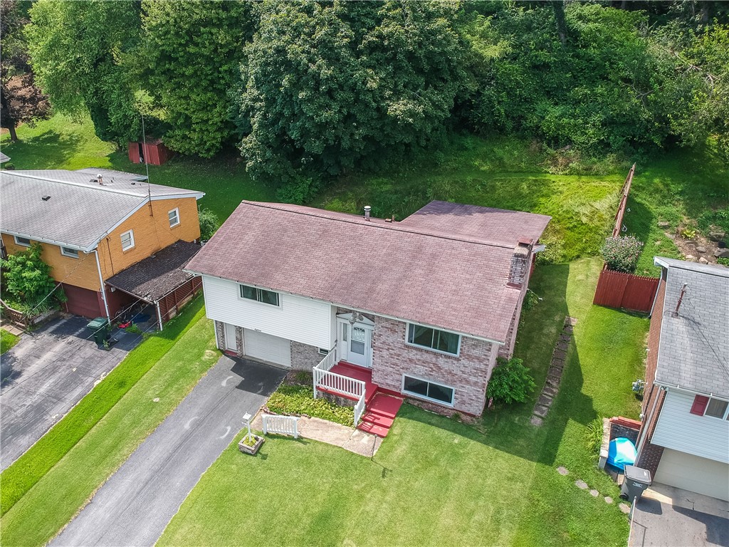 618 Hillcrest Dr