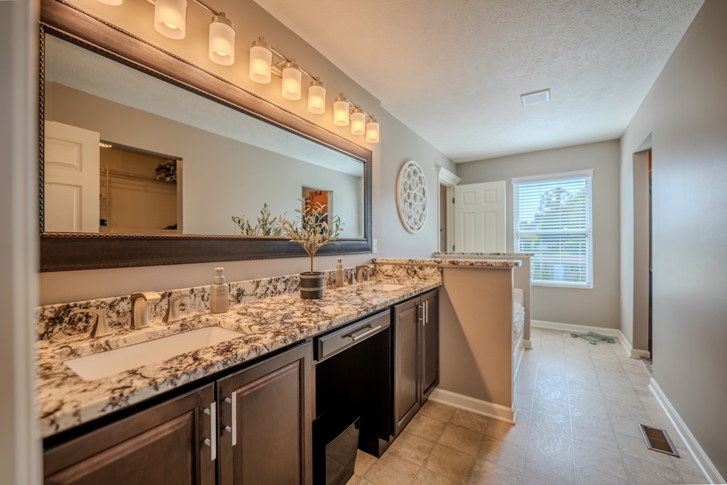 173 Naughton Cir
