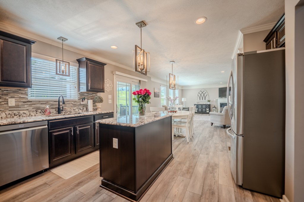 173 Naughton Cir