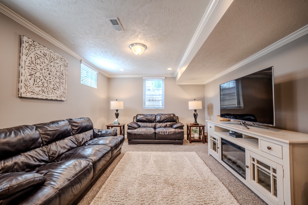 173 Naughton Cir