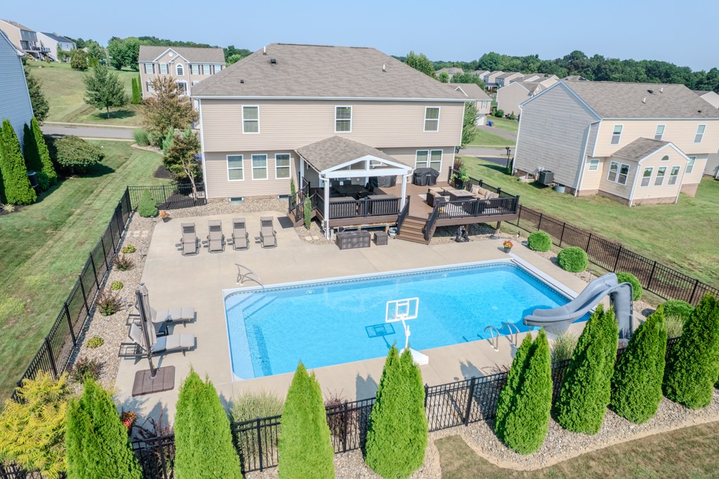 173 Naughton Cir