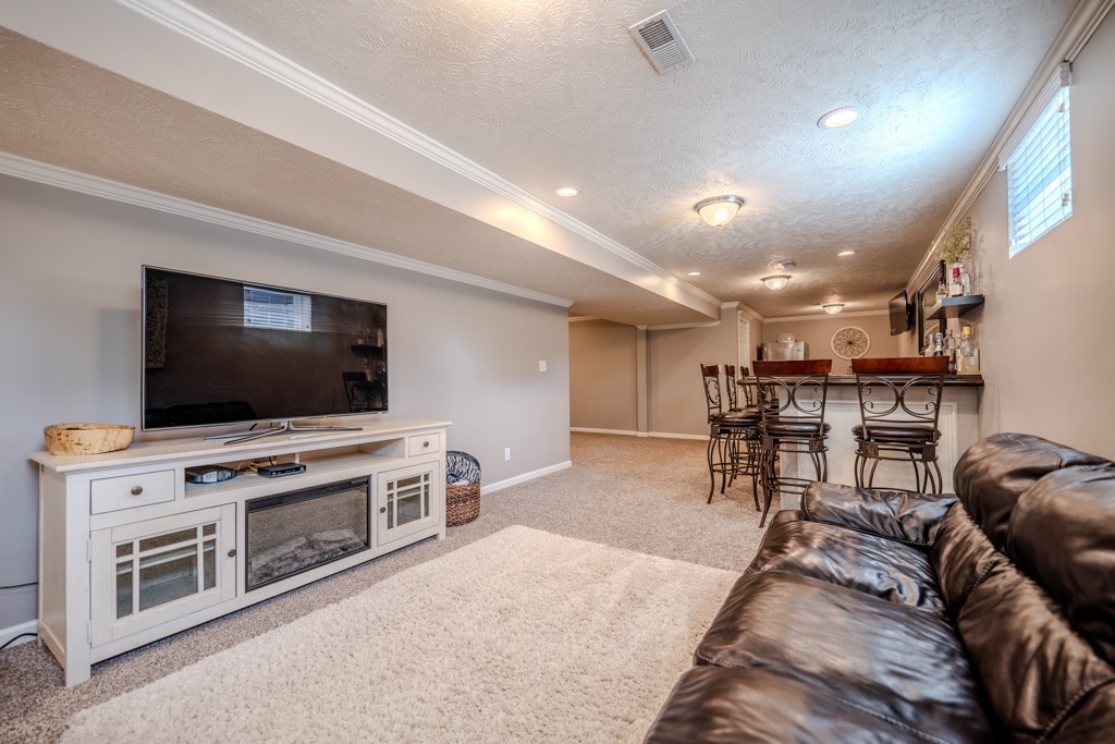 173 Naughton Cir
