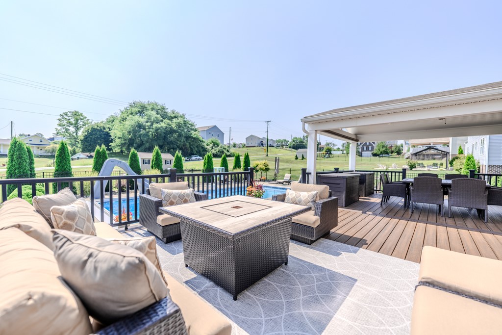 173 Naughton Cir