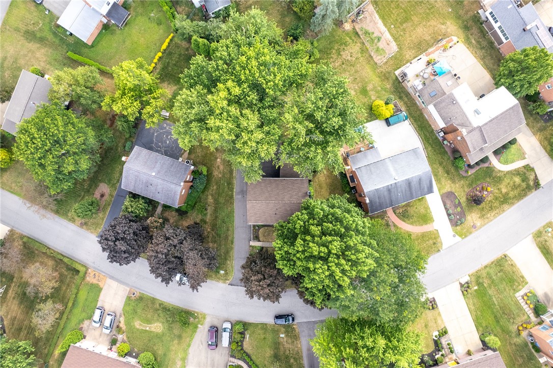 1309 Heather Heights Dr