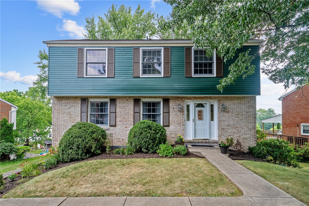 1309 Heather Heights Dr