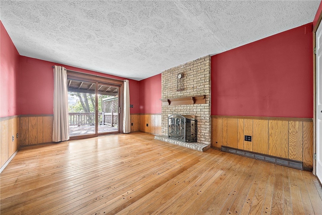 1309 Heather Heights Dr