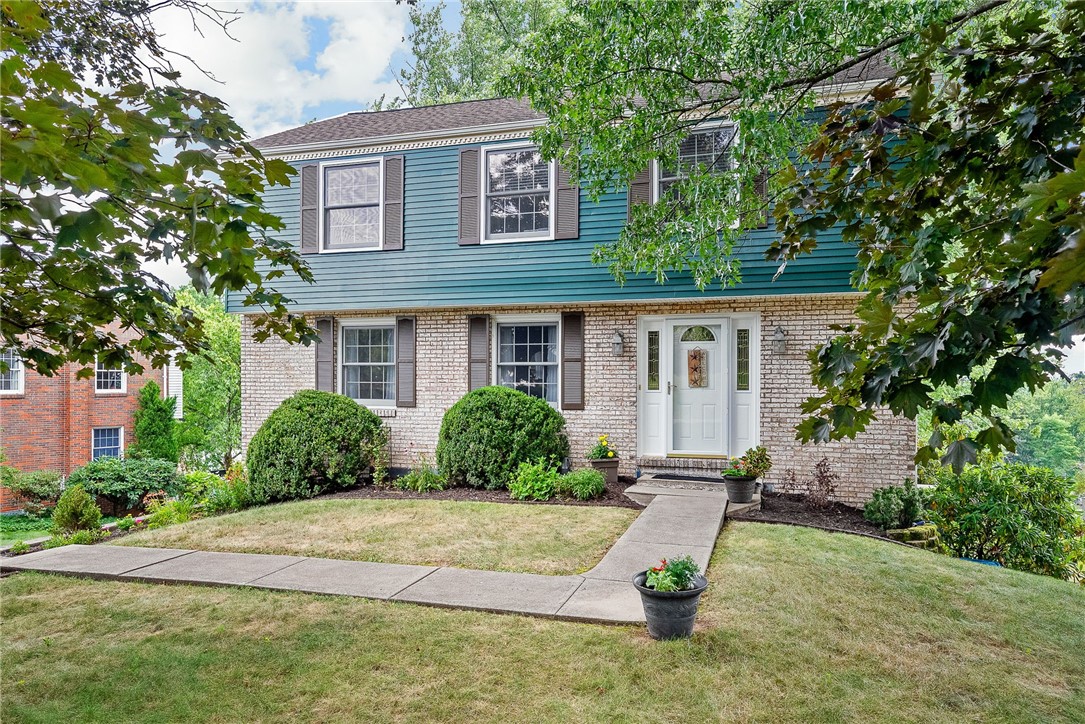 1309 Heather Heights Dr