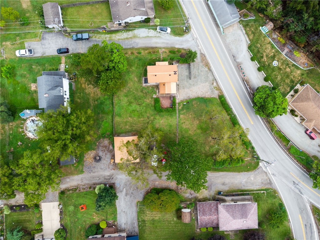 3875 Daniels Ln