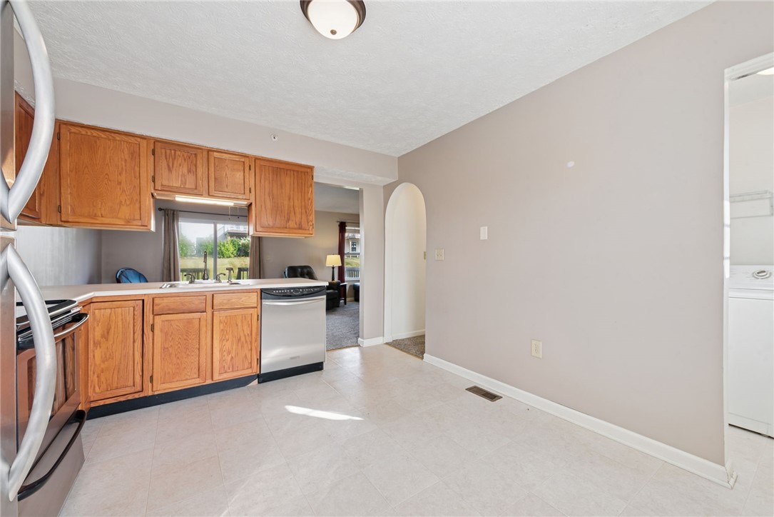 1107 Arrowhead Dr