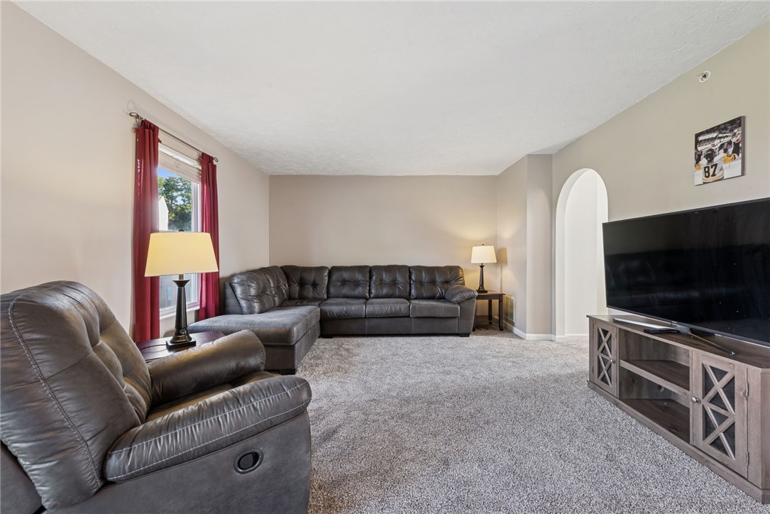 1107 Arrowhead Dr