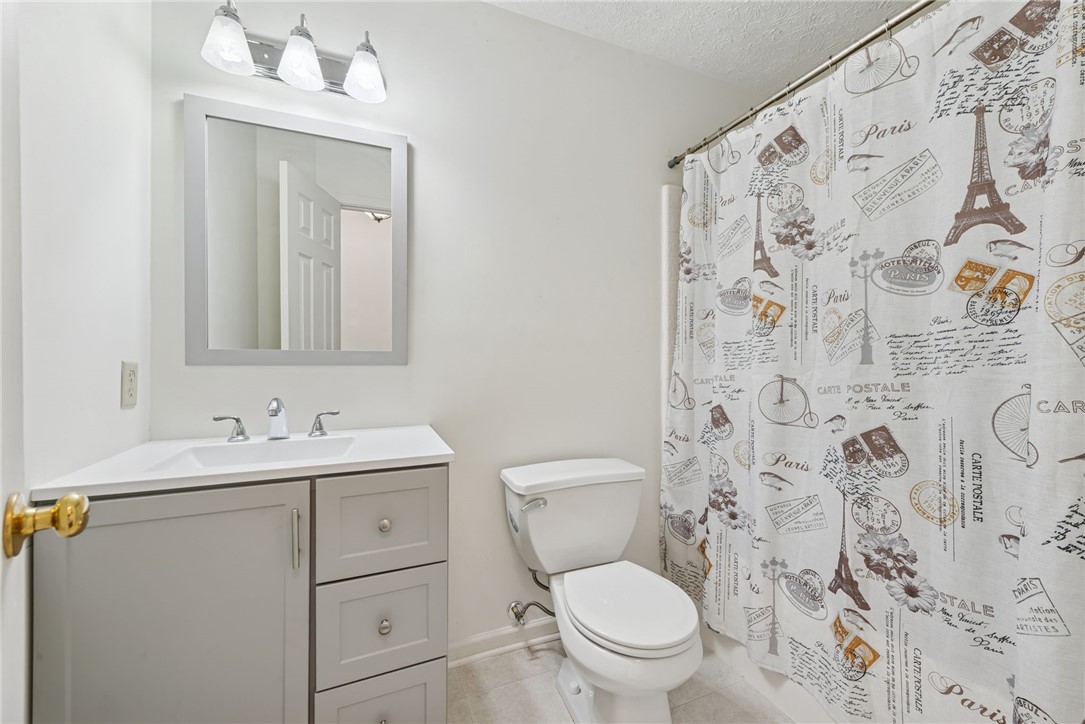 1107 Arrowhead Dr