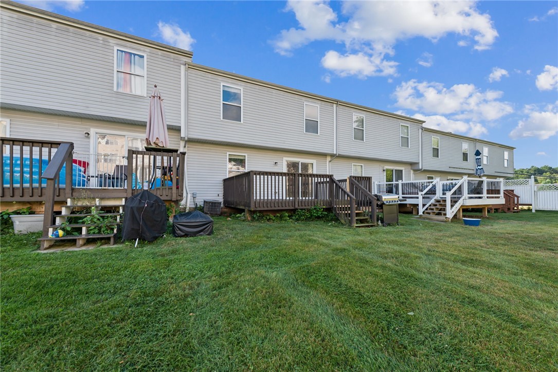 1107 Arrowhead Dr