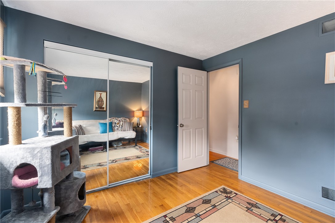 176 N Jamestown Rd