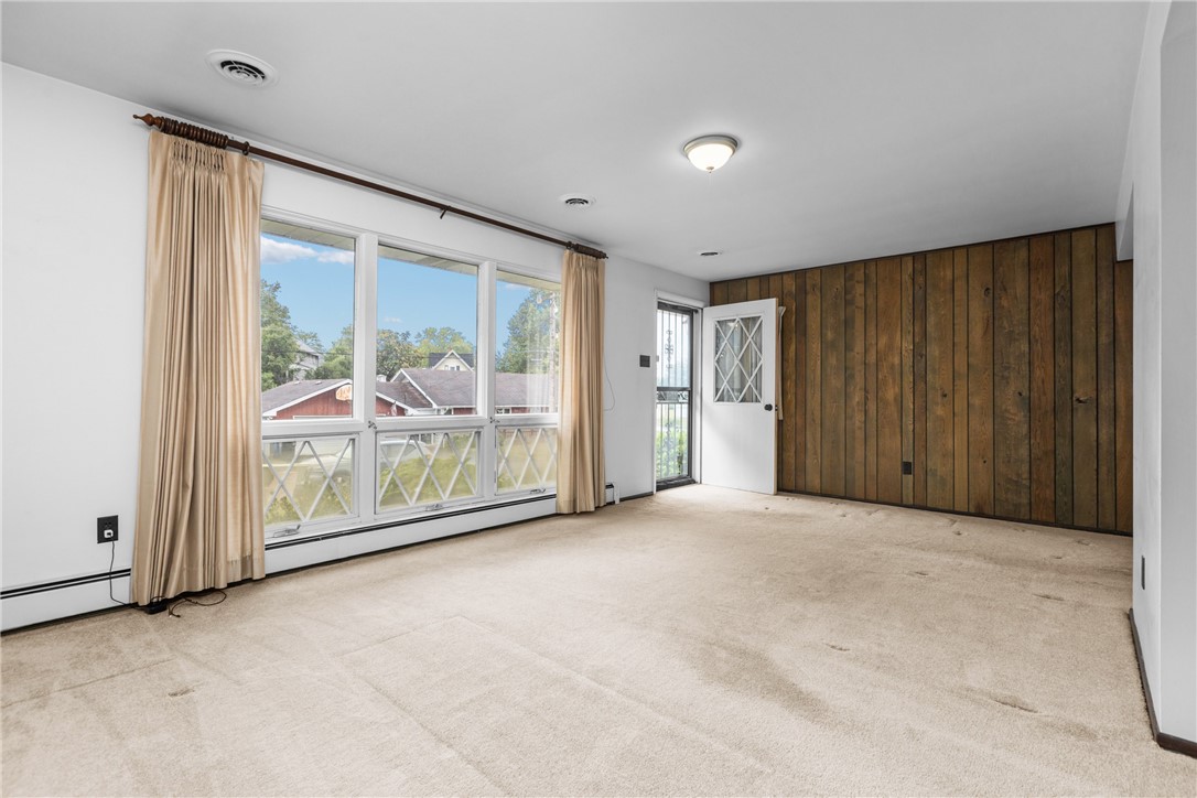 1215 Cascade Rd