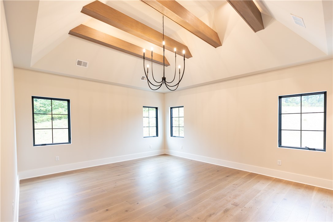 4065 Cross Creek Cir